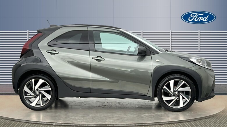 Toyota Aygo X 1.0 VVT-i Edge 5dr Petrol Hatchback